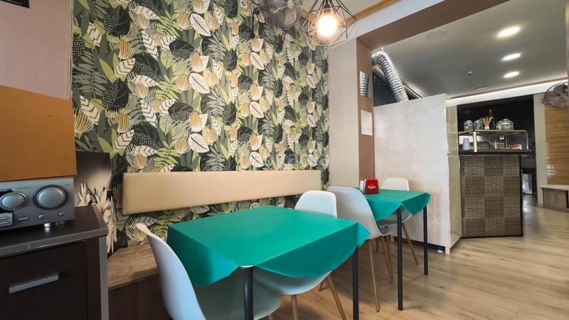 Foto adaf54d1-6269-4654-b484-3f4660b39988. Location local commercial dans calle mirador 1 dans Benidorm