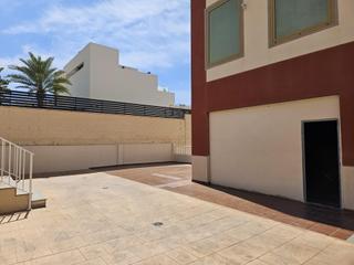 Geschäftsraum in Balcón de Finestrat-Terra Marina. Oportunidad única de inversión  plaza comercial  en la zona resi