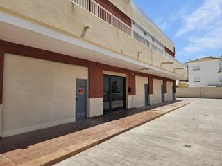 Geschäftsraum in Balcón de Finestrat-Terra Marina. Oportunidad única de inversión  plaza comercial  en la zona resi