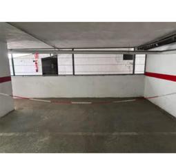 Aparcament cotxe a Juzgados - Plaza de Toros. Fantástica plaza de garaje