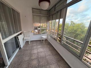 Etagenwohnung en Calle la romana 16. Piso en alicante