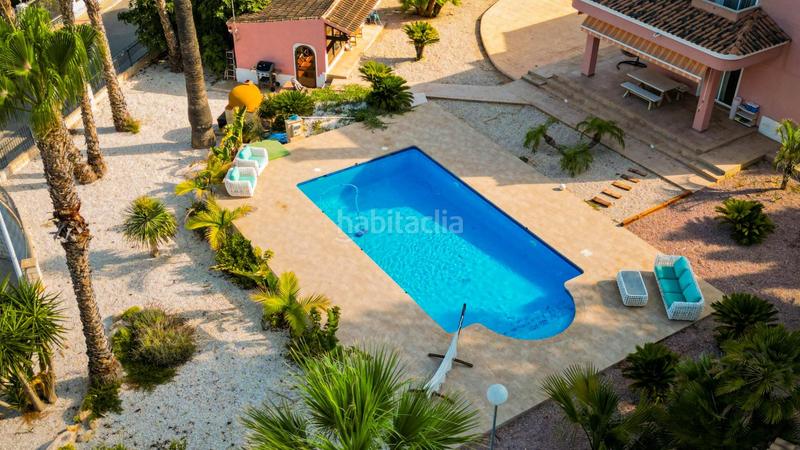 Foto bd058d83-d599-46d3-8e11-82f9a2043624. Xalet amb calefacció aparcament piscina a Jubalcoi Elche / Elx