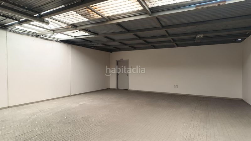 Foto 99a3439e-1f5b-4cdb-b952-efc67d196a8f. Nave industrial venta de nave industrial en calle castelló 12, junto al cc la marina en Finestrat