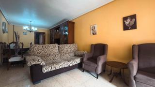 Apartament a Calle antonio ramos carratala 3. Amplio piso en el corazón de benidorm con con garaje opcional