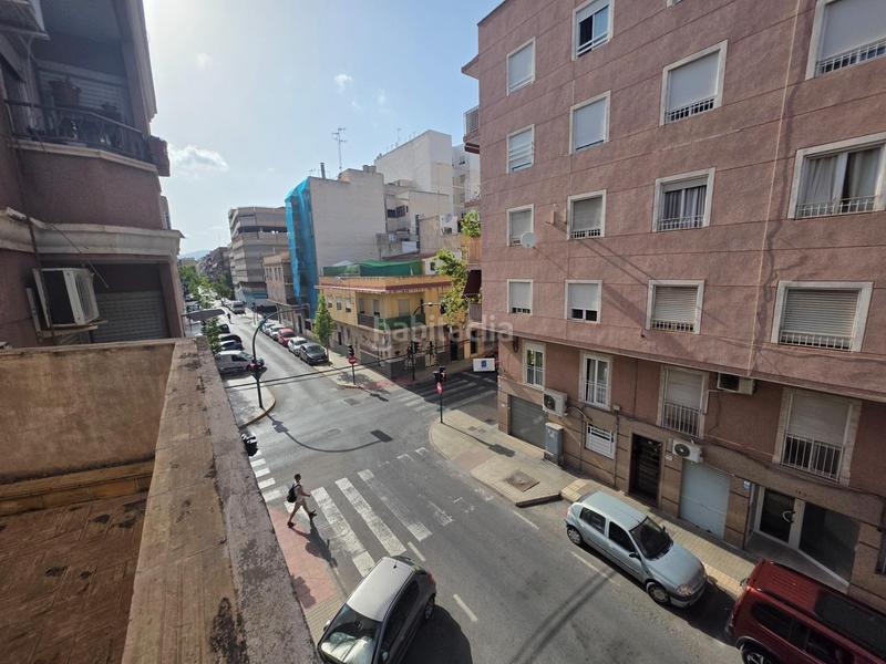 Foto 771975dc-f267-41c9-8b23-56fc28adb53e. Casa  en elche con garaje privado en Plaza Crevillente - Antiguos Juzgados - El Asilo Elche / Elx