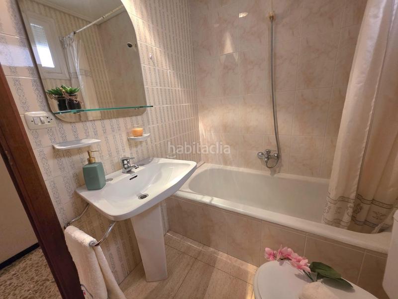 Foto 93fb3555-13af-4dbb-8055-6a556a0e9f5d. Casa  en elche con garaje privado en Plaza Crevillente - Antiguos Juzgados - El Asilo Elche / Elx