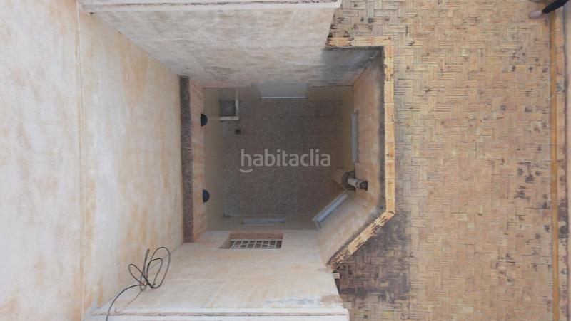 Foto 9907b358-c33c-462d-970b-f9eac6c6c257. Casa  en elche con garaje privado en Plaza Crevillente - Antiguos Juzgados - El Asilo Elche / Elx