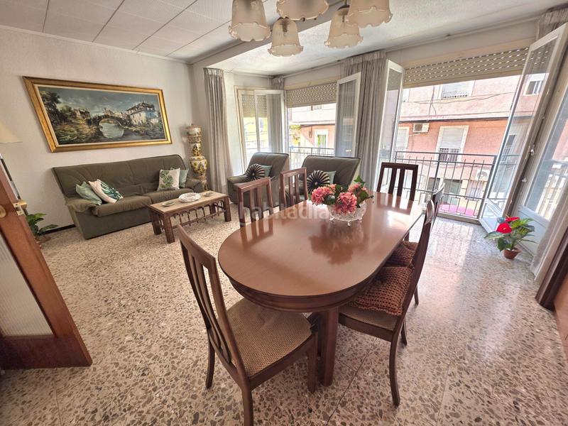 Foto 9f8d0572-9575-432d-a74a-2159195ca8ab. Casa  en elche con garaje privado en Plaza Crevillente - Antiguos Juzgados - El Asilo Elche / Elx