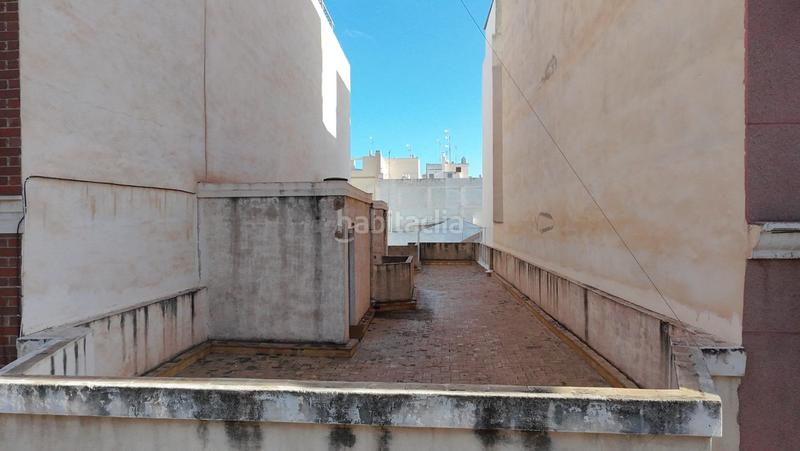 Foto baee3c7f-75c0-433d-a25f-9f503dd35e63. Casa  en elche con garaje privado en Plaza Crevillente - Antiguos Juzgados - El Asilo Elche / Elx