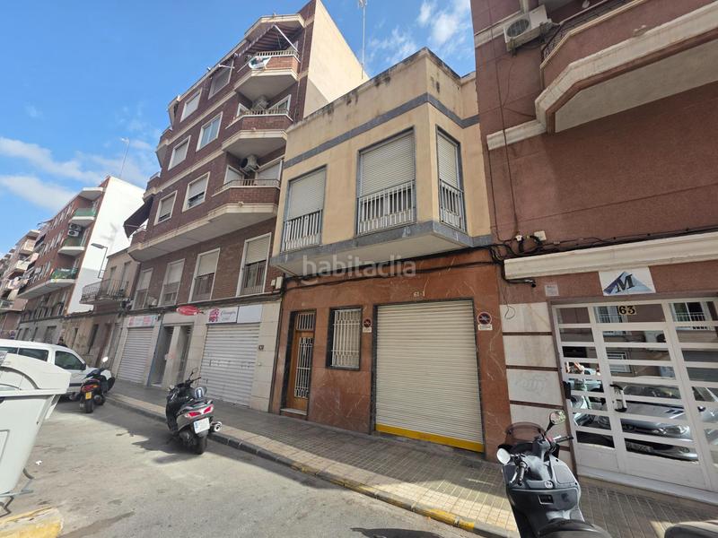 Foto bd21b668-ba20-40c3-bf2b-77e0fd9d74f0. Casa  en elche con garaje privado en Plaza Crevillente - Antiguos Juzgados - El Asilo Elche / Elx