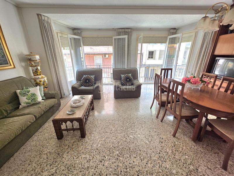 Foto d4b49d2b-5c5e-4879-a71f-433f6e95c440. Casa  en elche con garaje privado en Plaza Crevillente - Antiguos Juzgados - El Asilo Elche / Elx