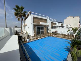 Chalet à Jerónimo y Avileses