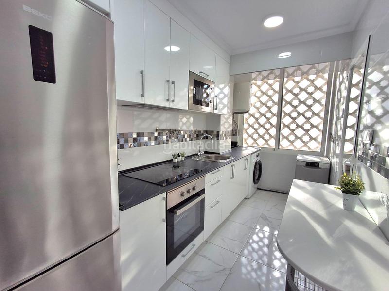 Foto 0e41956c-9f1c-49d6-9fed-be06222cfec5. Alquiler apartamento piso reformado céntrico al lado del mar en Torrevieja