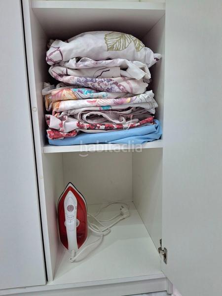 Foto 1f4f194f-81cb-486a-919d-4230eee1ae25. Alquiler apartamento piso reformado céntrico al lado del mar en Torrevieja