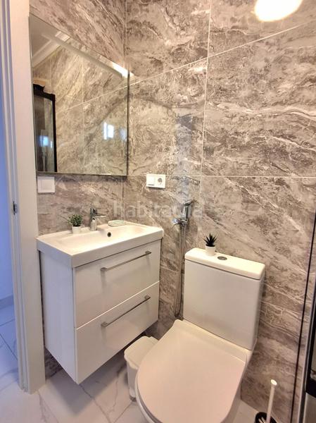 Foto 4f48629b-159a-40ee-9cdc-76bb205d5460. Alquiler apartamento piso reformado céntrico al lado del mar en Torrevieja