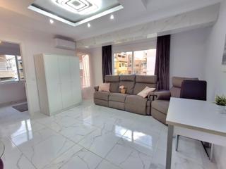 Lloguer Apartament  Calle gumersindo. Piso reformado céntrico  al lado del mar