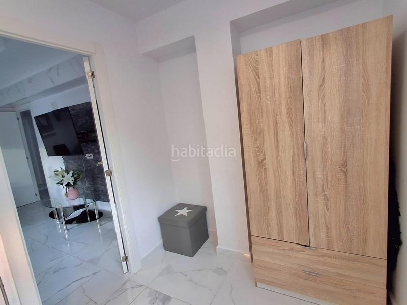 Foto c34852c2-515f-453c-8d6f-4f547bd2d2c1. Alquiler apartamento piso reformado céntrico al lado del mar en Torrevieja