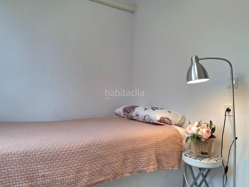 Foto cf5f4bdf-4568-4e75-8714-ddd365c40198. Alquiler apartamento piso reformado céntrico al lado del mar en Torrevieja
