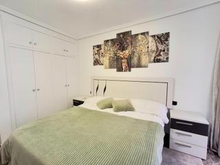 Lloguer Apartament  Calle dinamarca. Piso con plaza de garaje en torrevieja