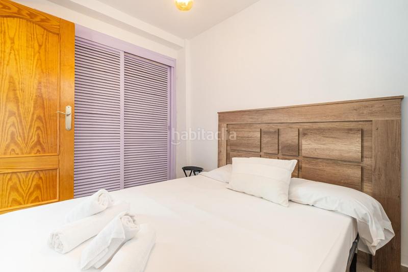 Foto 5f89bd7e-7548-4c8e-bd12-ee656c4827a0. Alquiler apartamento acogedor piso de dos dormitorios con amaneceres de ensueño en Benidorm