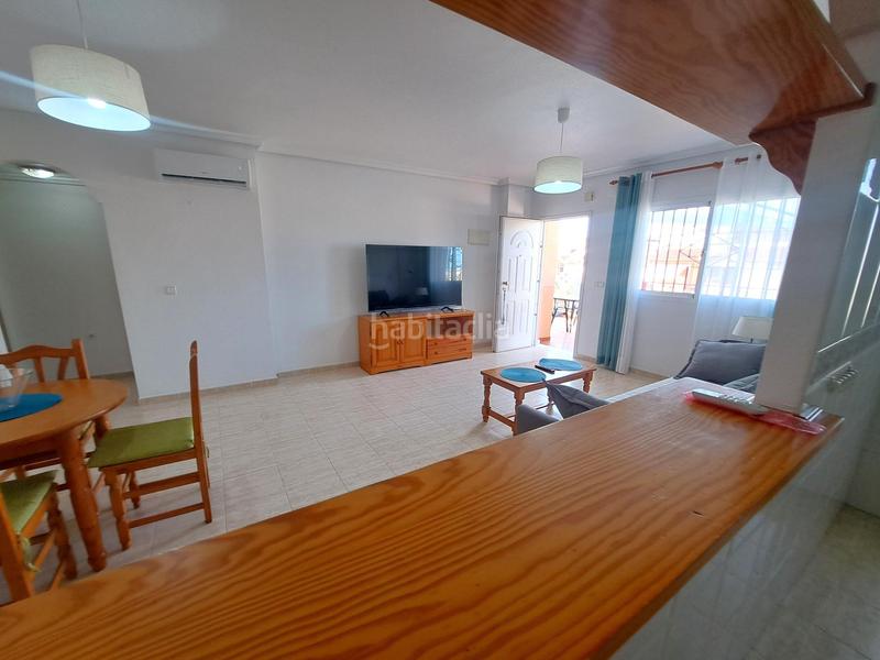 Foto 61cfade2-e9a4-434d-baa0-7be13b017cc0. Lloguer apartament amb aparcament piscina a Novamar - Mediterráneo Santa Pola