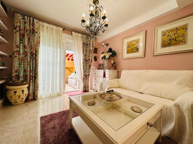 Foto 7aea56c6-f592-4f2a-a5af-09ffb8902d35. Lloguer apartament a calle asturias 18 a Playa Poniente Benidorm