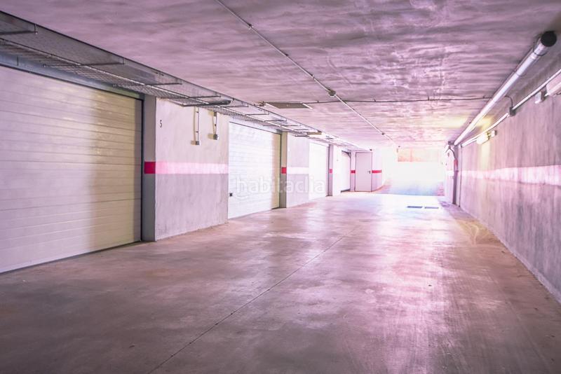 Foto 38139e24-56fe-4f6d-ab68-53ae09e22816. Casa a schiera con parcheggio in Garbinet - Parque de las Avenidas Alicante