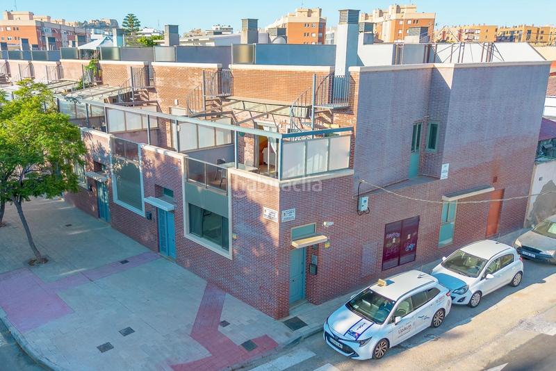 Foto 79c4dca2-daab-438d-80b6-e9fe8620acdf. Casa a schiera con parcheggio in Garbinet - Parque de las Avenidas Alicante