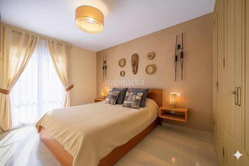 Foto c86ef6fe-0915-4202-8d15-20f27aacc7fa. Casa a schiera con parcheggio in Garbinet - Parque de las Avenidas Alicante