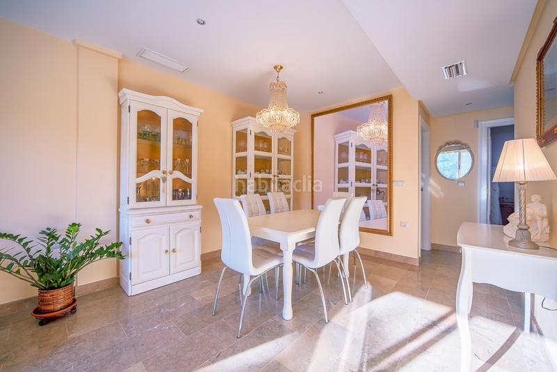 Foto f07915ee-5d85-4abf-8246-392d83215fb0. Casa a schiera con parcheggio in Garbinet - Parque de las Avenidas Alicante