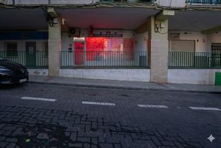 Local Comercial en Calle TORDO
