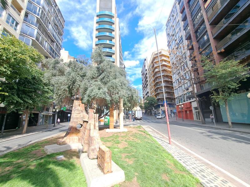 Foto fdff635c-72b6-4621-9afb-a7e276319fa3. Appartement dans Barrio del Centro Alicante