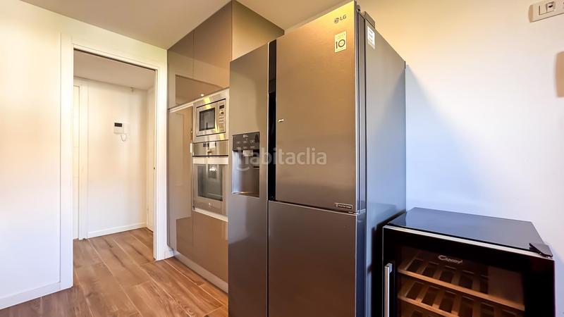 Foto 20927c09-20e5-48c4-a99f-0388fa446d83. Alquiler apartamento  en alquiler anual con piscina y seguridad a 200 metros de la playa del arenal jávea en Xàbia