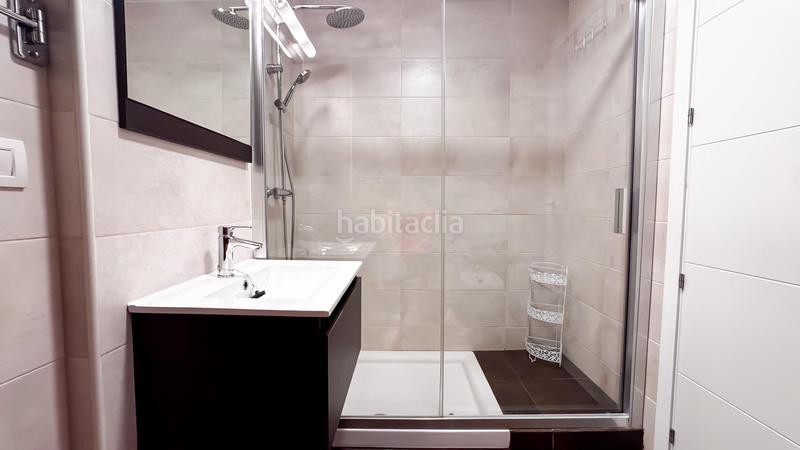 Foto 28f753b9-ecfa-42ed-8511-c507c1eb3d31. Alquiler apartamento  en alquiler anual con piscina y seguridad a 200 metros de la playa del arenal jávea en Xàbia