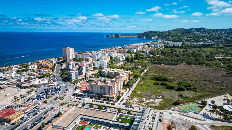 Foto 38cd02f1-5a62-4990-a635-b12512768f8f. Alquiler apartamento  en alquiler anual con piscina y seguridad a 200 metros de la playa del arenal jávea en Xàbia