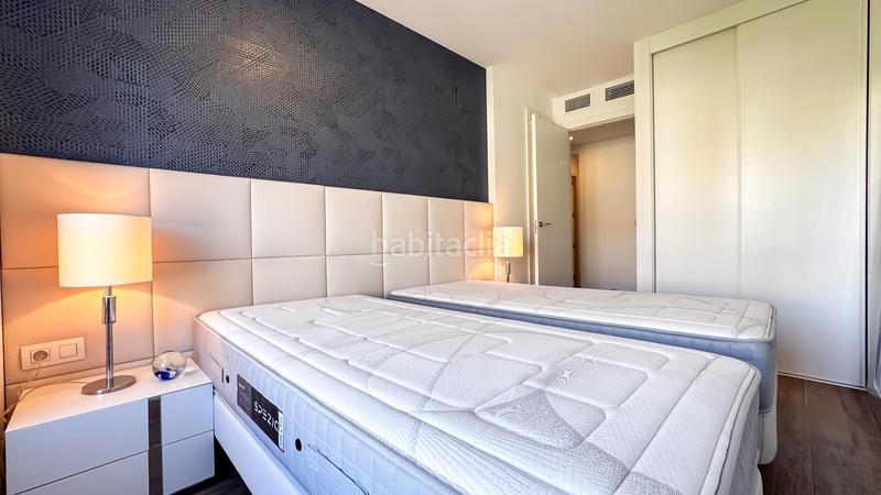 Foto 580e68bb-0bd5-4b21-b111-e07e839cb8b1. Alquiler apartamento  en alquiler anual con piscina y seguridad a 200 metros de la playa del arenal jávea en Xàbia