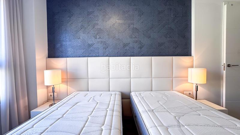 Foto 9576316d-b267-4339-b0f8-746848a3b594. Alquiler apartamento  en alquiler anual con piscina y seguridad a 200 metros de la playa del arenal jávea en Xàbia