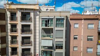 Pis  Calle del filet de fora. Piso en el centro de elche