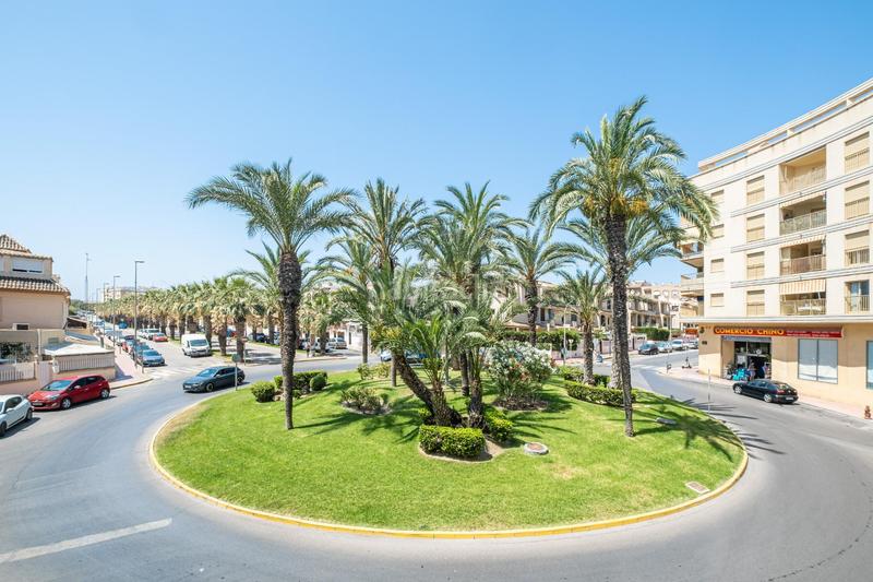 Foto 3e2fbfe5-56c2-4bcf-8f73-43f85247123c. Location appartement avec parking dans Las Viñas Guardamar del Segura