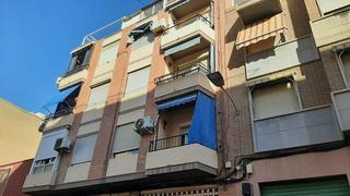 Etagenwohnung  Calle  ana navarro, 20. Oportunidad en alicante