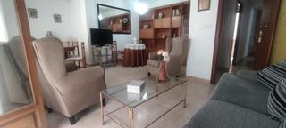 Miete Etagenwohnung in Centro. Piso en elche