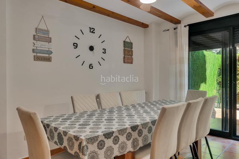 Foto 80a5ee1f-4fd2-4ee6-bb82-84624ed45bf0. Casa adossada amb calefacció aparcament piscina a Xàbia