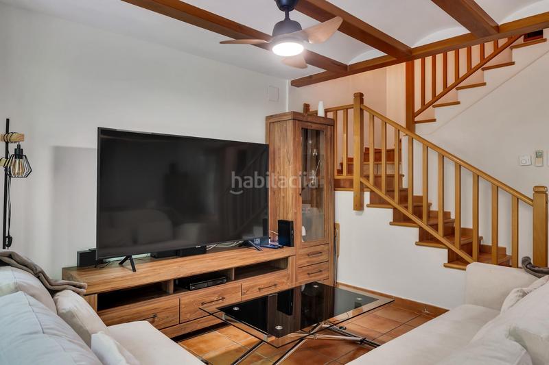 Foto a849aac7-2bb5-41f9-b8a6-6222d4de374a. Casa adossada amb calefacció aparcament piscina a Xàbia