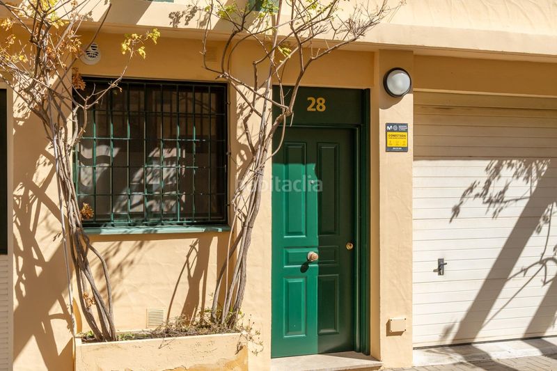 Foto f71eda9a-ae9f-4d27-9ad2-d766bff6842c. Casa adossada amb calefacció aparcament piscina a Xàbia