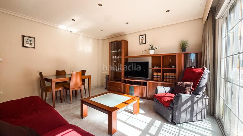 Foto ff379016-2899-4d25-9fef-99819ecd3f41. Pis a Reina Victoria - Miguel Hernández Elche / Elx