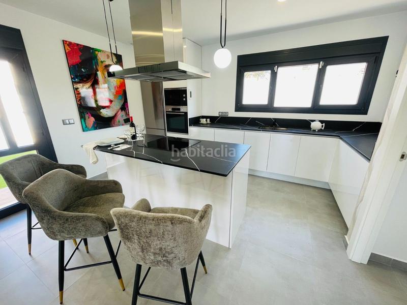 Foto 084e681c-3bdc-4dde-bc54-b6800be1cbe5. Chalet independiente en Aguas Nuevas Torrevieja