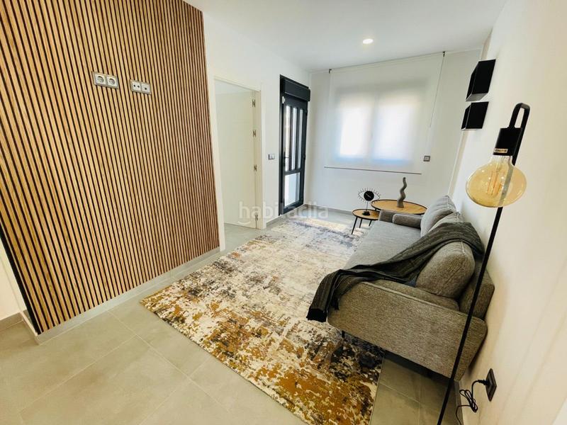 Foto 2b97688a-6f0e-4645-bc14-c99b8db90aa0. Chalet independiente en Aguas Nuevas Torrevieja