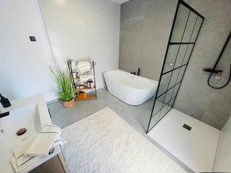 Foto 70b29c6a-49b0-41a0-95e9-1f4be8ee191b. Chalet independiente en Aguas Nuevas Torrevieja