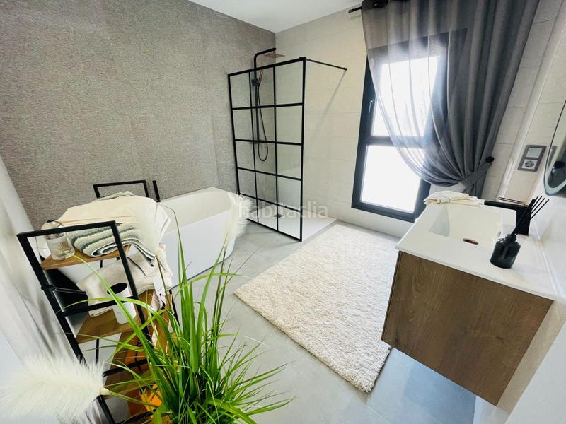 Foto 81af646c-99a9-406a-9822-9ab50cee8359. Chalet independiente en Aguas Nuevas Torrevieja