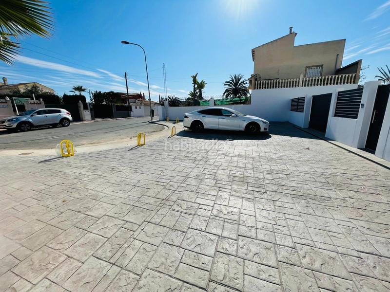 Foto c6f8baa9-144d-46e2-8202-abbb22264446. Chalet independiente en Aguas Nuevas Torrevieja